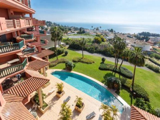 Ático en alquiler en La Perla-Torremuelle, Costa del Sol Occidental