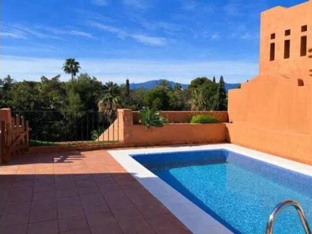 Ático en alquiler en Las Yucas, Costa del Sol Occidental