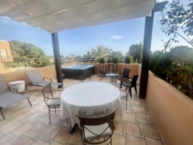 Ático en alquiler en Bel-Air, Costa del Sol Occidental