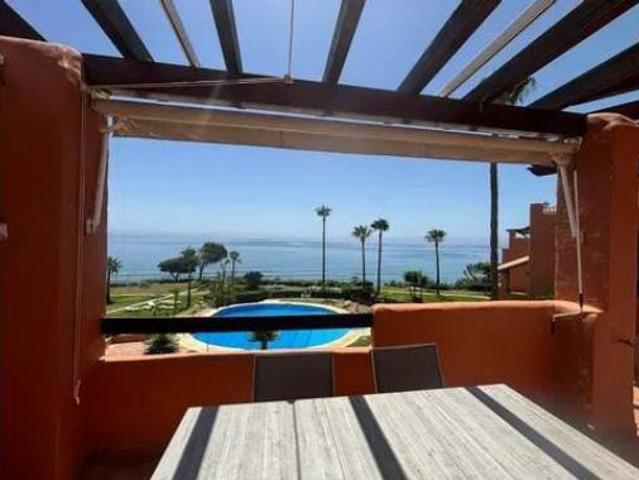 Ático en alquiler en Alcazaba Beach, Costa del Sol Occidental