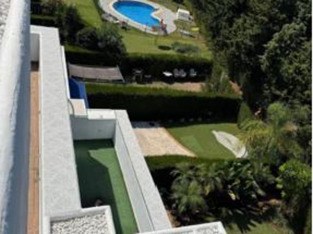 Ático en alquiler en Urbanización Puerto Estepona (Seghers), Costa del Sol Occidental
