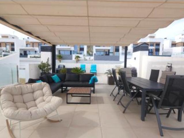 Ático en alquiler en la Marina Baixa, Valencia