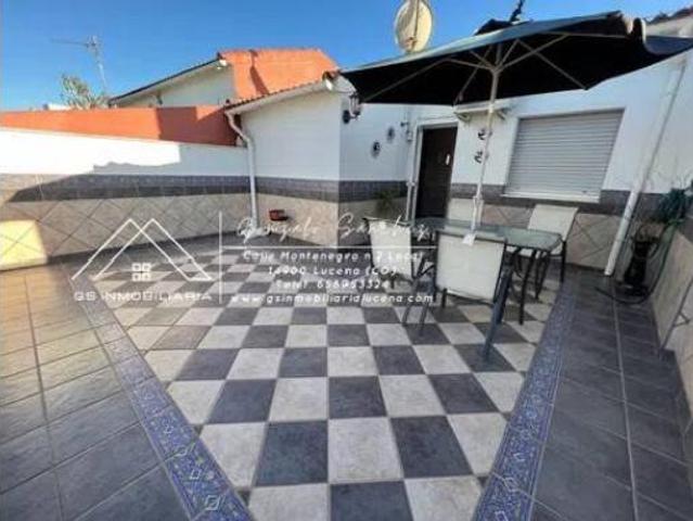 Ático en alquiler en Zona 1 (el Valle y Dehesa de la Villa), Lucena