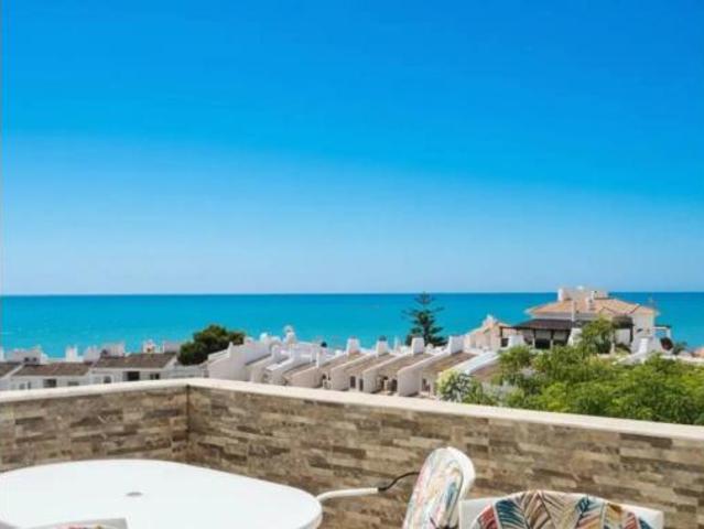 Ático en alquiler en Urbanización Sitio de Calahonda, Costa del Sol Occidental