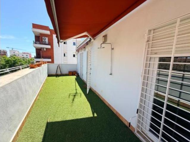 Ático en alquiler en San Pablo-Santa Justa, Sevilla