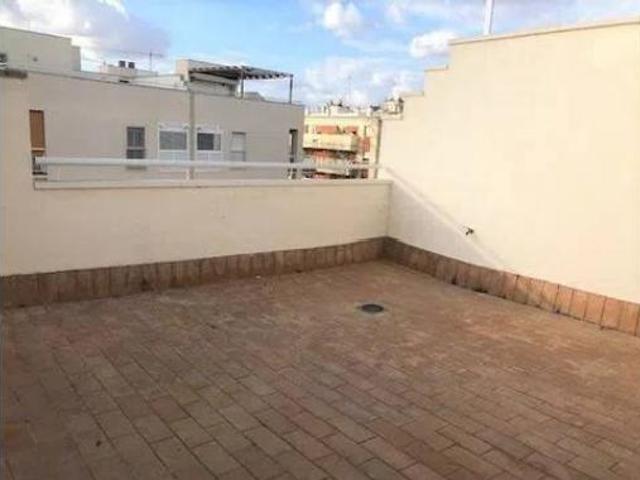 Ático en alquiler en Peralta, Tomares