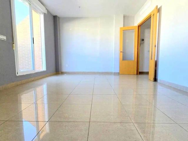 Casa en alquiler en Montitxelvo / Montichelvo, València / Valencia