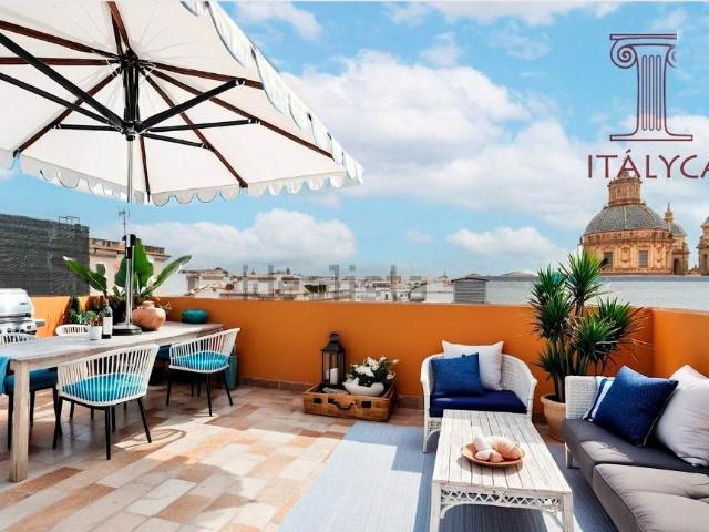 Ático en venta en Sevilla, Santa Catalina Ático en venta en Sevilla, Santa Catalina