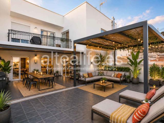 Ático en venta en la Marina Baixa, Valencia