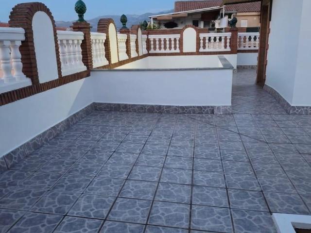 Ático en alquiler en Santa Juliana, Comarca de la Vega de Granada