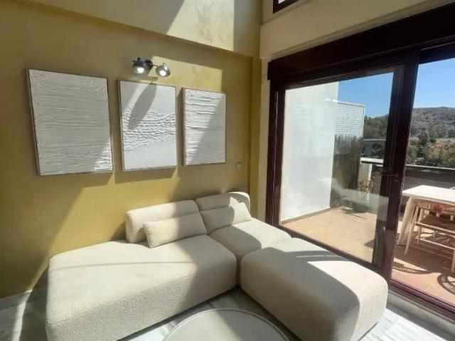 Apartamento en alquiler en Parque Botánico Las Lomas del Guadalmina, Costa del Sol Occidental