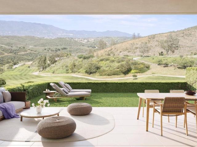 Ático en venta en Hercesa Calanova Golf, Costa del Sol Occidental