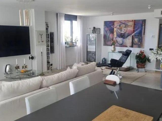 Ático en venta en Barriada Islas Canarias, Costa del Sol Occidental