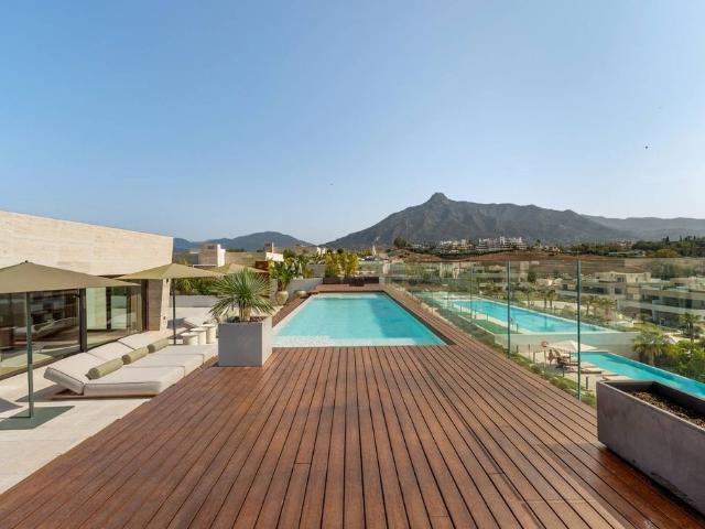Ático en venta en Nagüeles, Costa del Sol Occidental