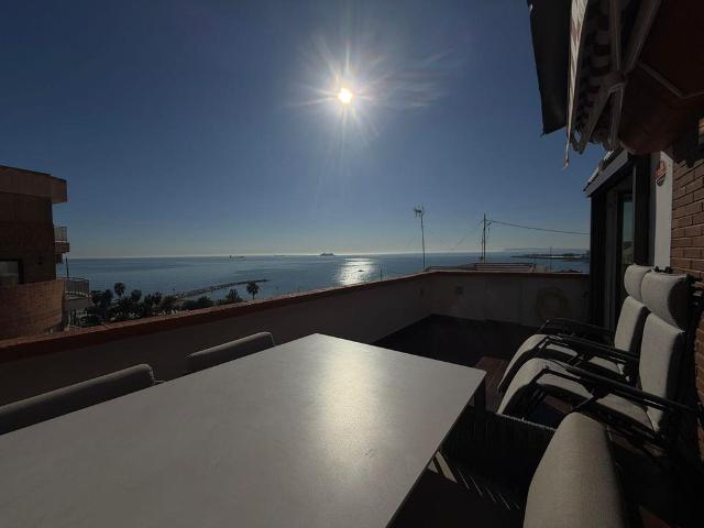 Ático en venta en el Raval Roig, l'Alacantí