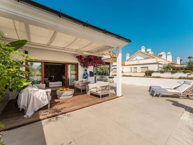 Ático en venta en El Vicario, Costa del Sol Occidental