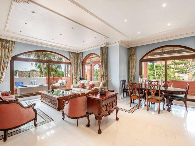 Ático en venta en Barriada Islas Canarias, Costa del Sol Occidental