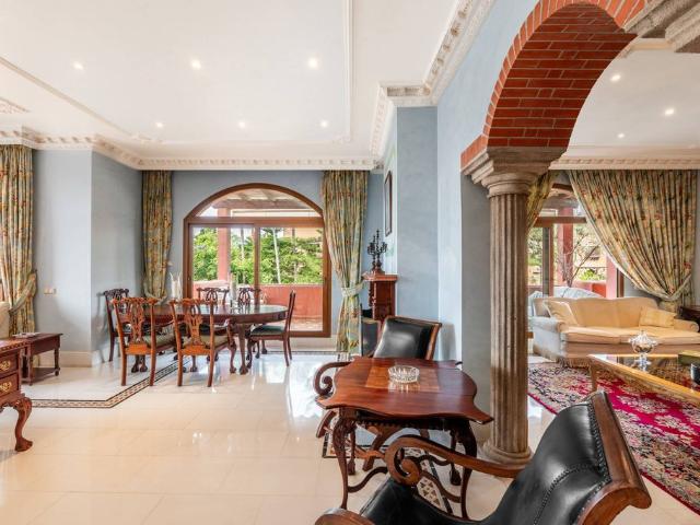 Ático en venta en Barriada Islas Canarias, Costa del Sol Occidental