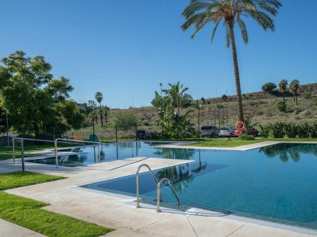 Ático en venta en Chaparral, Costa del Sol Occidental