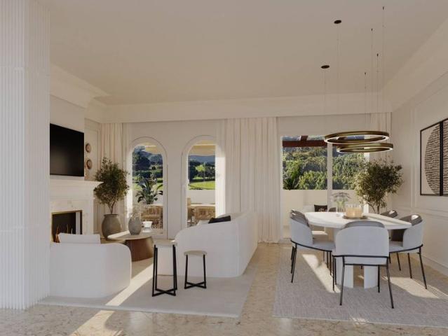 Ático en venta en Nueva Andalucía, Costa del Sol Occidental