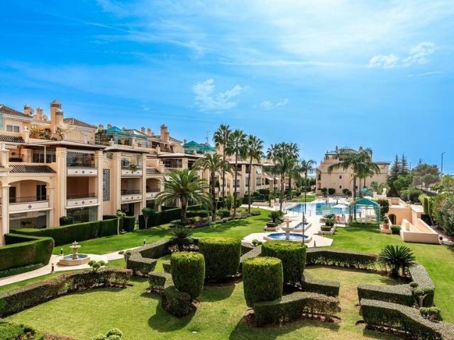 Ático en venta en El Vicario, Costa del Sol Occidental