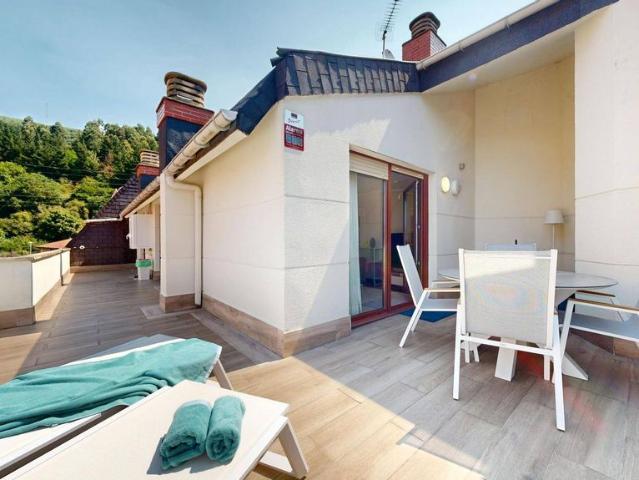 Ático en venta en Agirre-Aperribai, Galdakao
