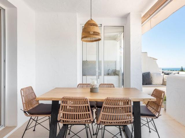 Ático en venta en Nueva Andalucía, Costa del Sol Occidental