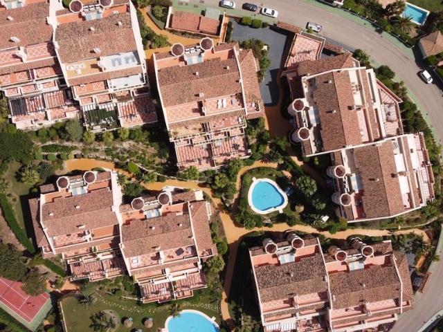 Ático en venta en Nueva Andalucía, Costa del Sol Occidental