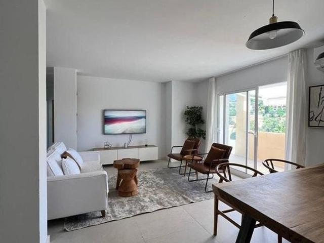 Ático en alquiler en Artola, Benahavís