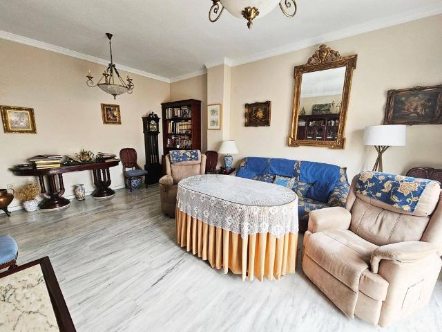 Ático en venta en Nervión, Sevilla