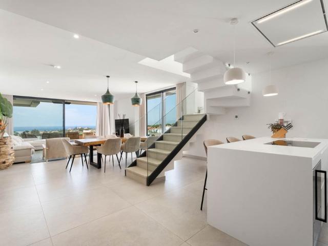 Ático en venta en Artola, Costa del Sol Occidental