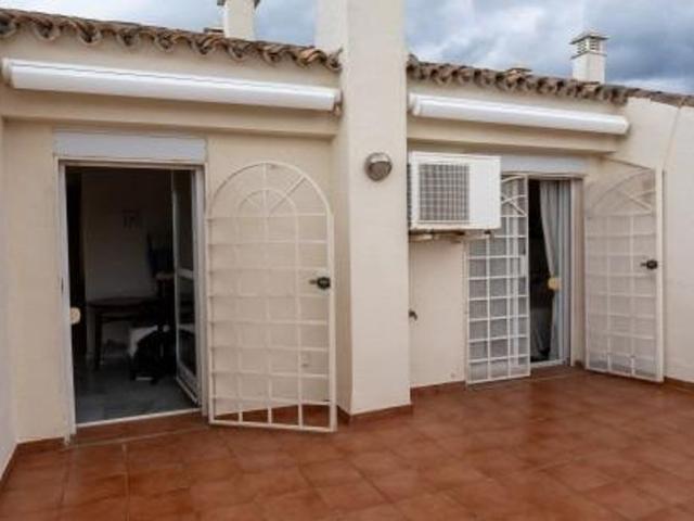 Ático en venta en La Carolina, Costa del Sol Occidental