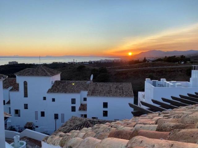 Ático en venta en Rio Real, Costa del Sol Occidental