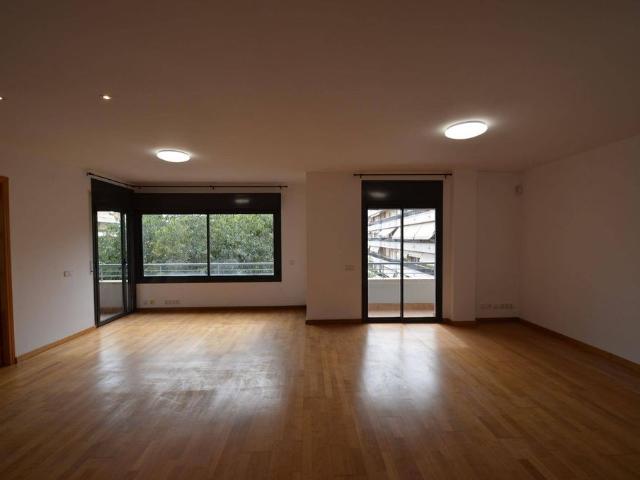 Ático en alquiler en Plaça de la Sardana, Garraf