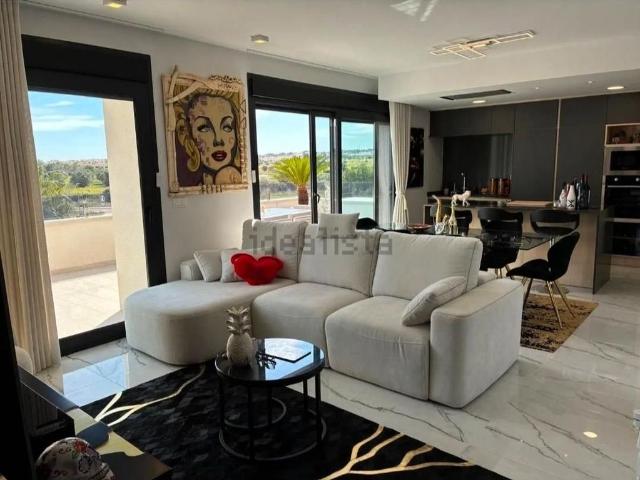 Ático en venta en Urbanización La Zenia II, el Baix Segura / La Vega Baja