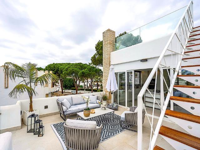 Ático en venta en Nueva Andalucía, Marbella