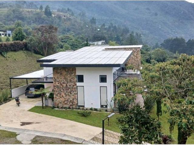 Exclusivo ático en alquiler Envigado, Departamento de Antioquia