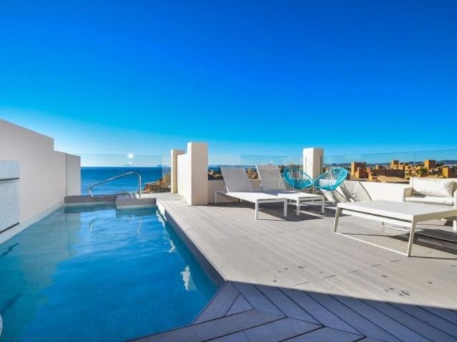 Ático en venta en Barriada Blas Infante, Estepona