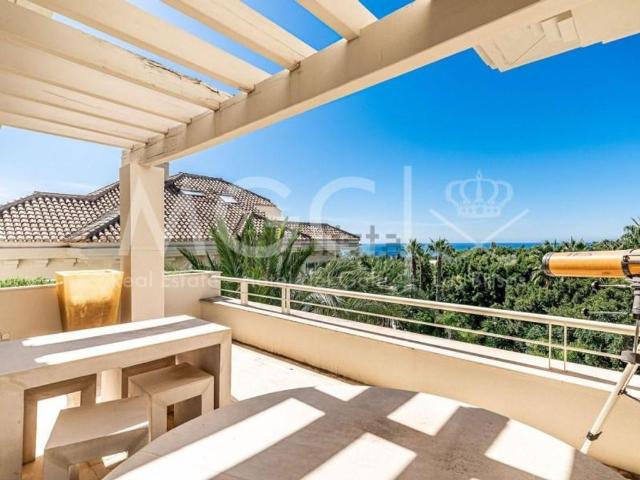Ático en venta en El Vicario, Costa del Sol Occidental