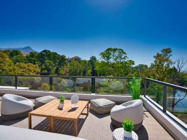 Ático en venta en Nueva Andalucía, Costa del Sol Occidental