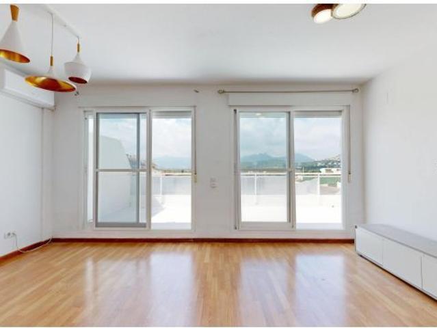 Piso en venta en Beniarbeig