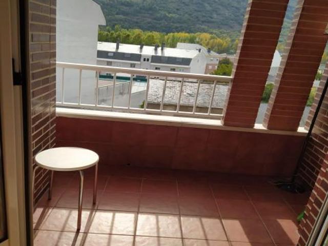 Piso en alquiler en Flores del Sil, El Bierzo