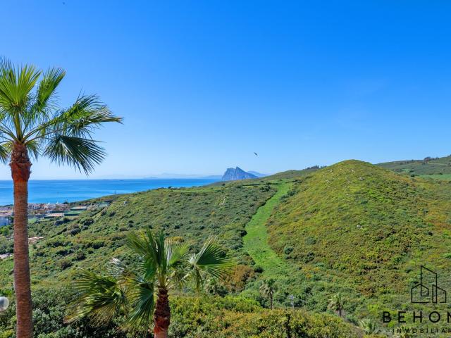 Dúplex en venta en Campamento, Campo de Gibraltar