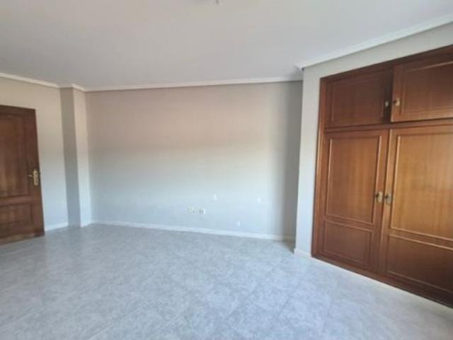 Piso en venta en Valdoviño, Ferrol