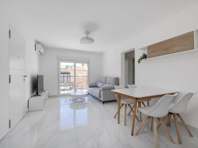 Dúplex en venta en Torrevieja, Alicante