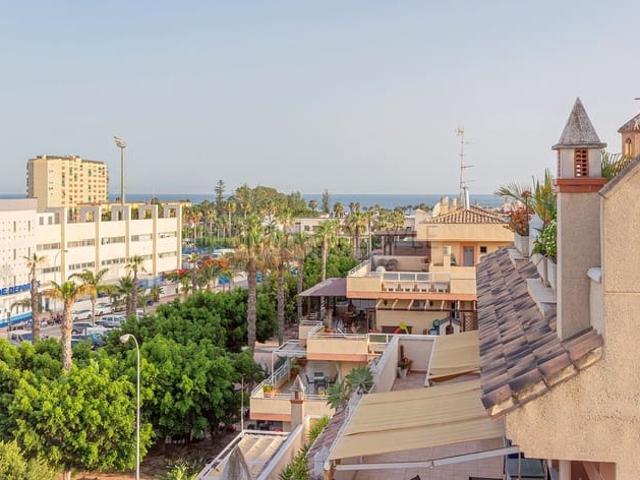 Ático en alquiler en Almuñécar, Urbanización San Agustín