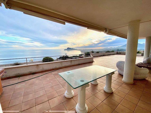 Ático en alquiler en Altea, Alacant / Alicante