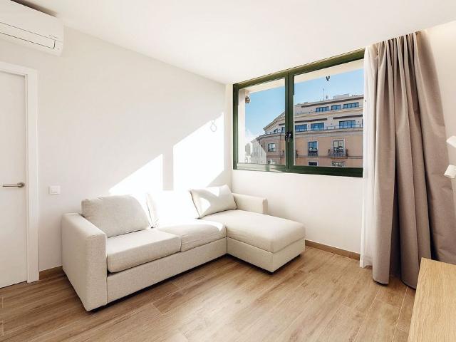 Ático en alquiler en Eixample, Barcelonès