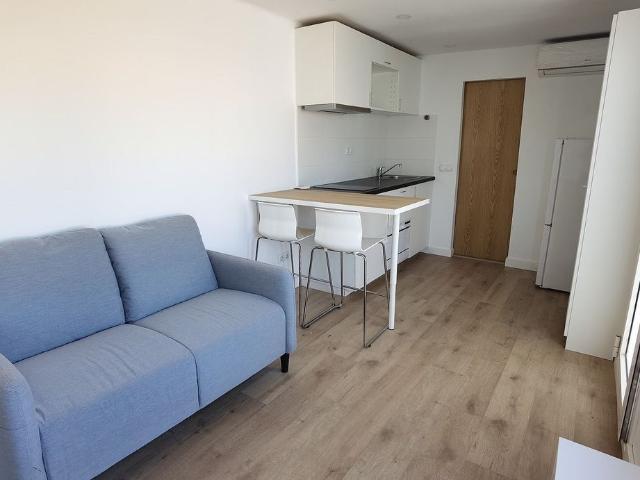 Ático en alquiler en Sants-Montjuïc, Barcelonès