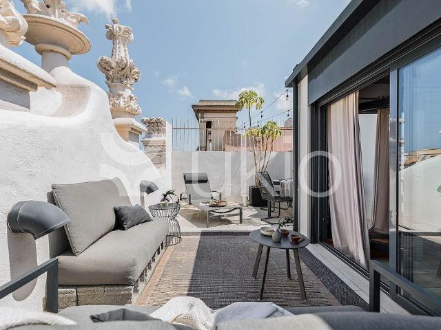 Ático en alquiler en Eixample, Barcelona